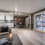 Lofoten Aparthotel