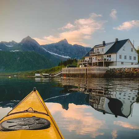 Lofoten 3*
