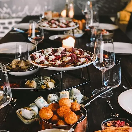 Lofoten 公寓式酒店 4*