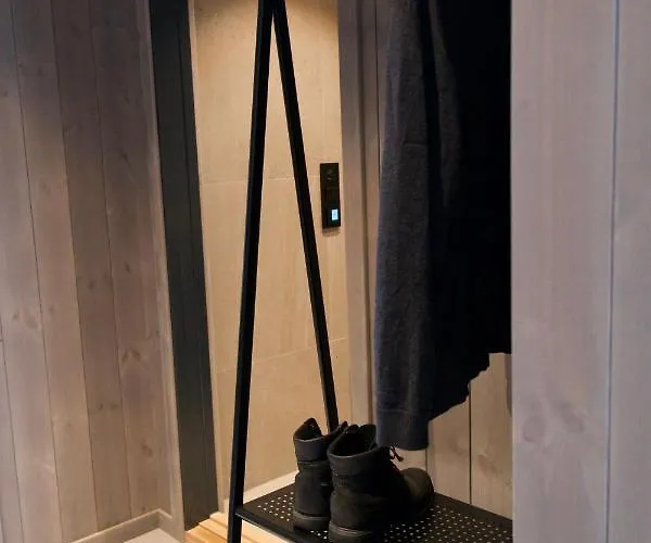 Aparthotel Lofoten 4*