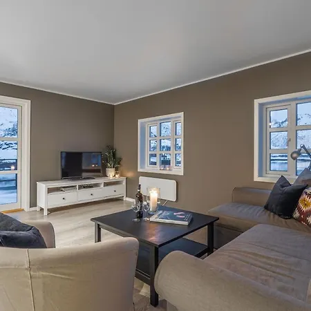 Apart Otel Lofoten 4*
